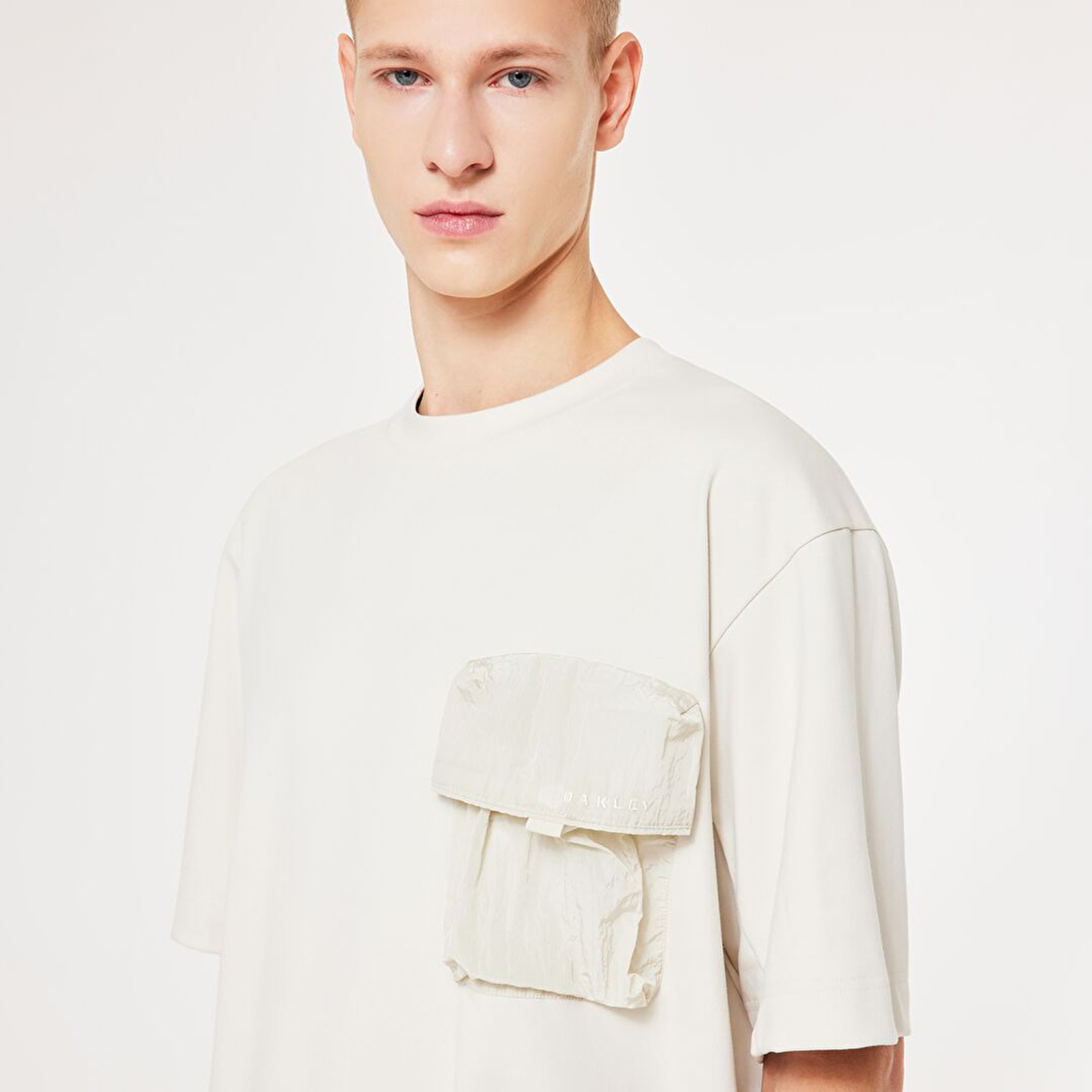 Oakley Reserve Pocket Erkek Kısa Kollu T-Shirt