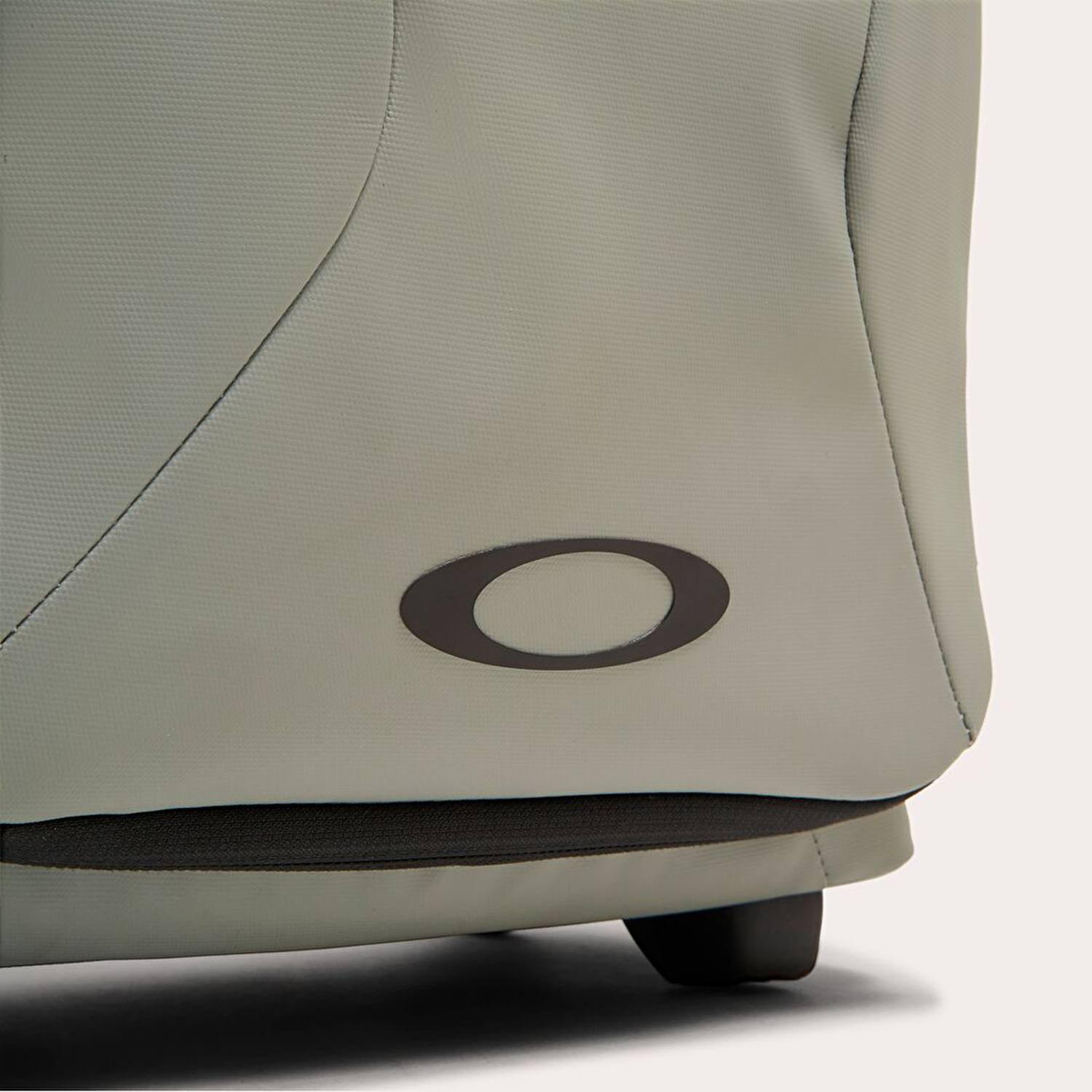 Oakley Endless Adventure RC Carry On Bavul