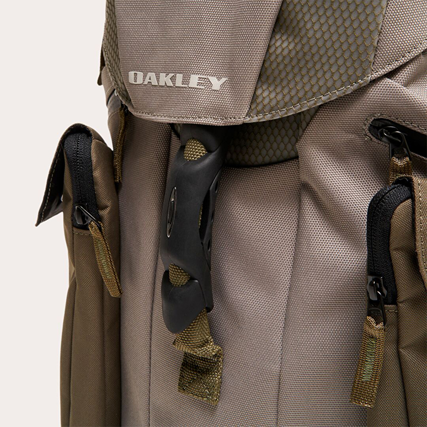 Oakley Latitude Flex Sırt Çantası