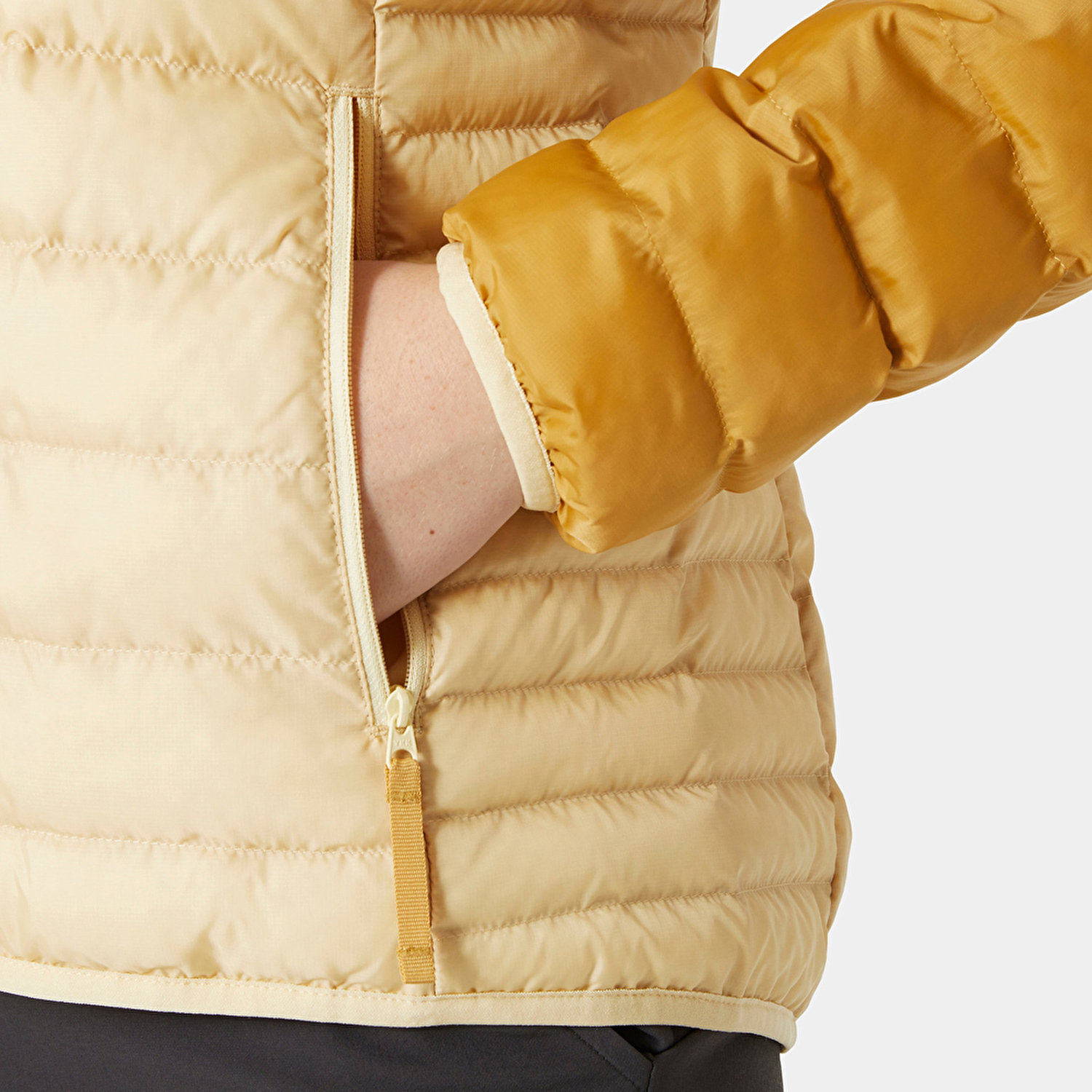 Helly Hansen Banff Insulatedulator Kadın Mont