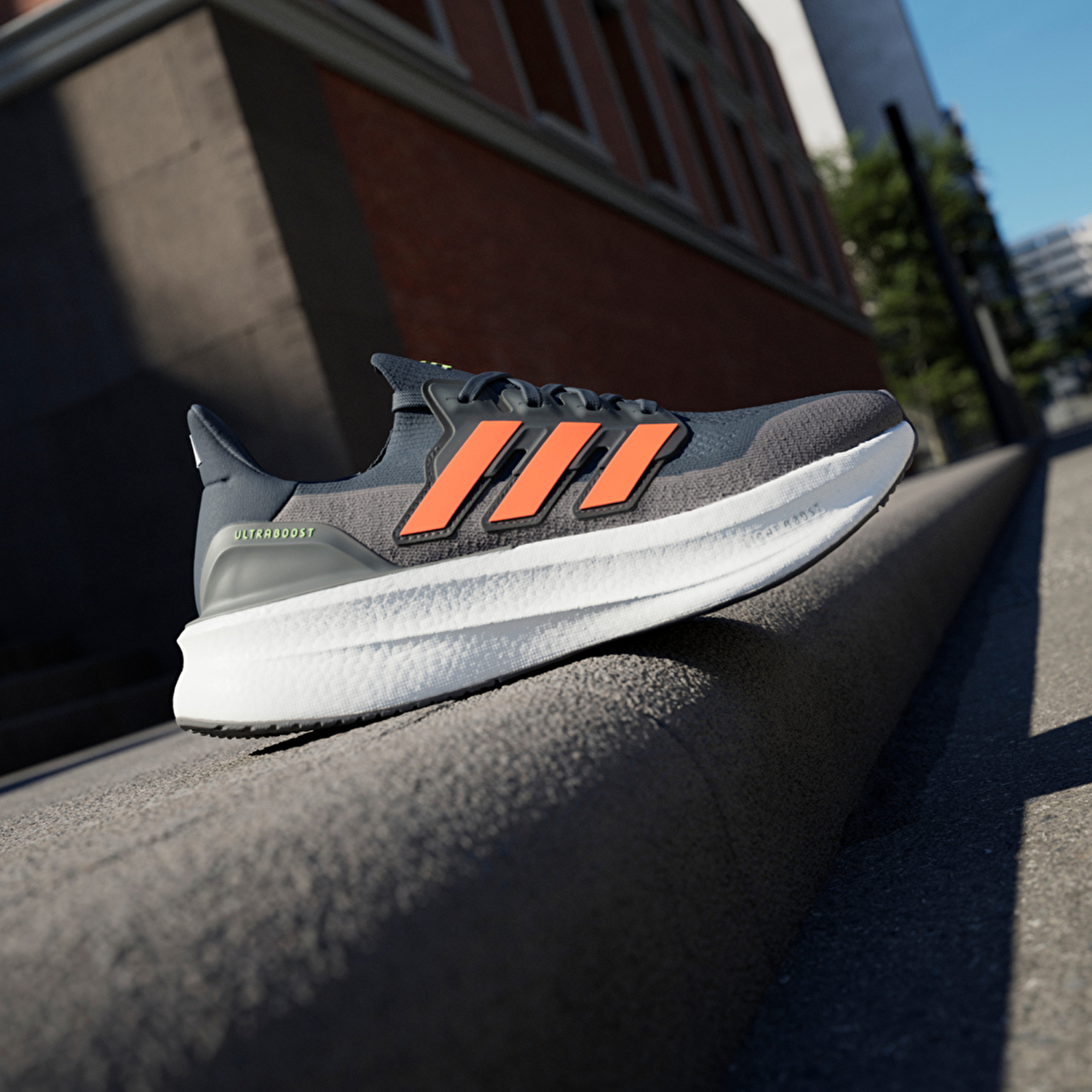 Adidas Ultraboost 5 Erkek Koşu Ayakkabısı