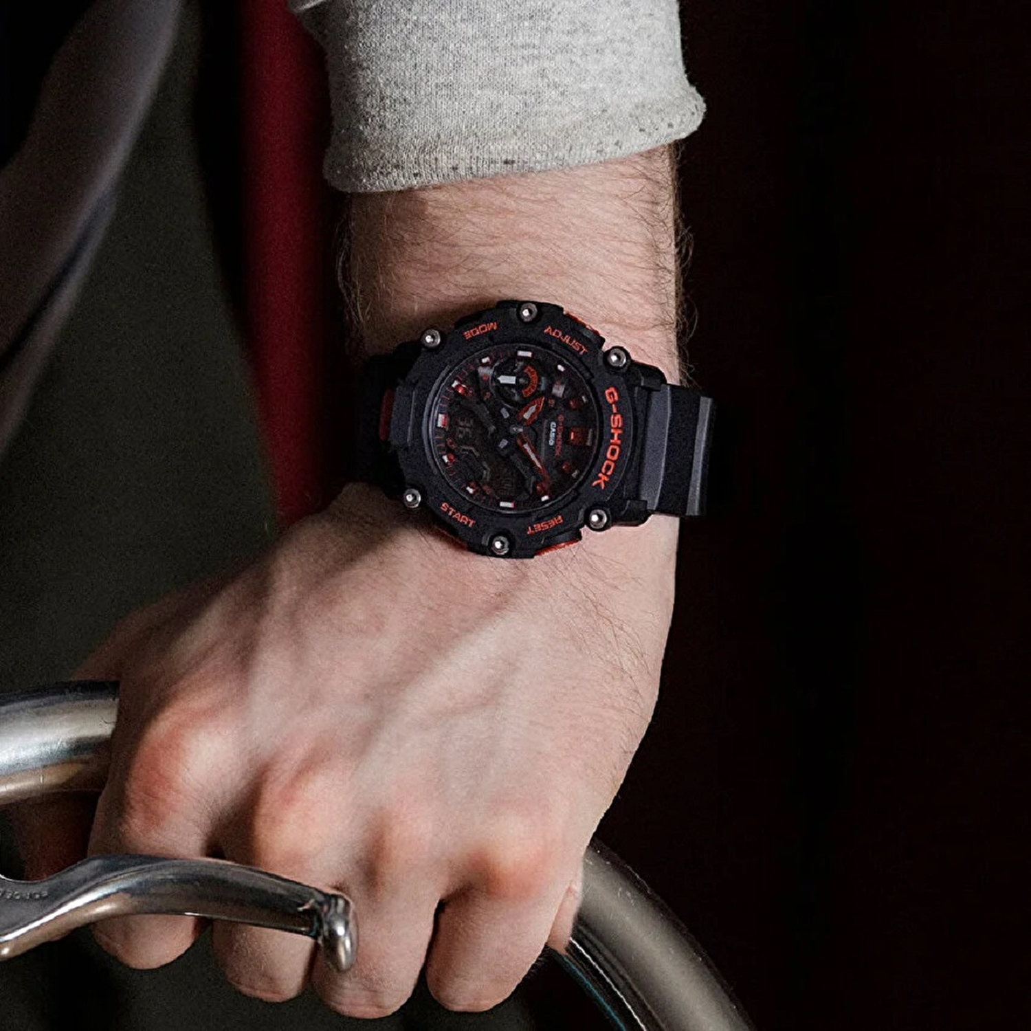 GA-2200BNR-1ADR Erkek Kol Saati