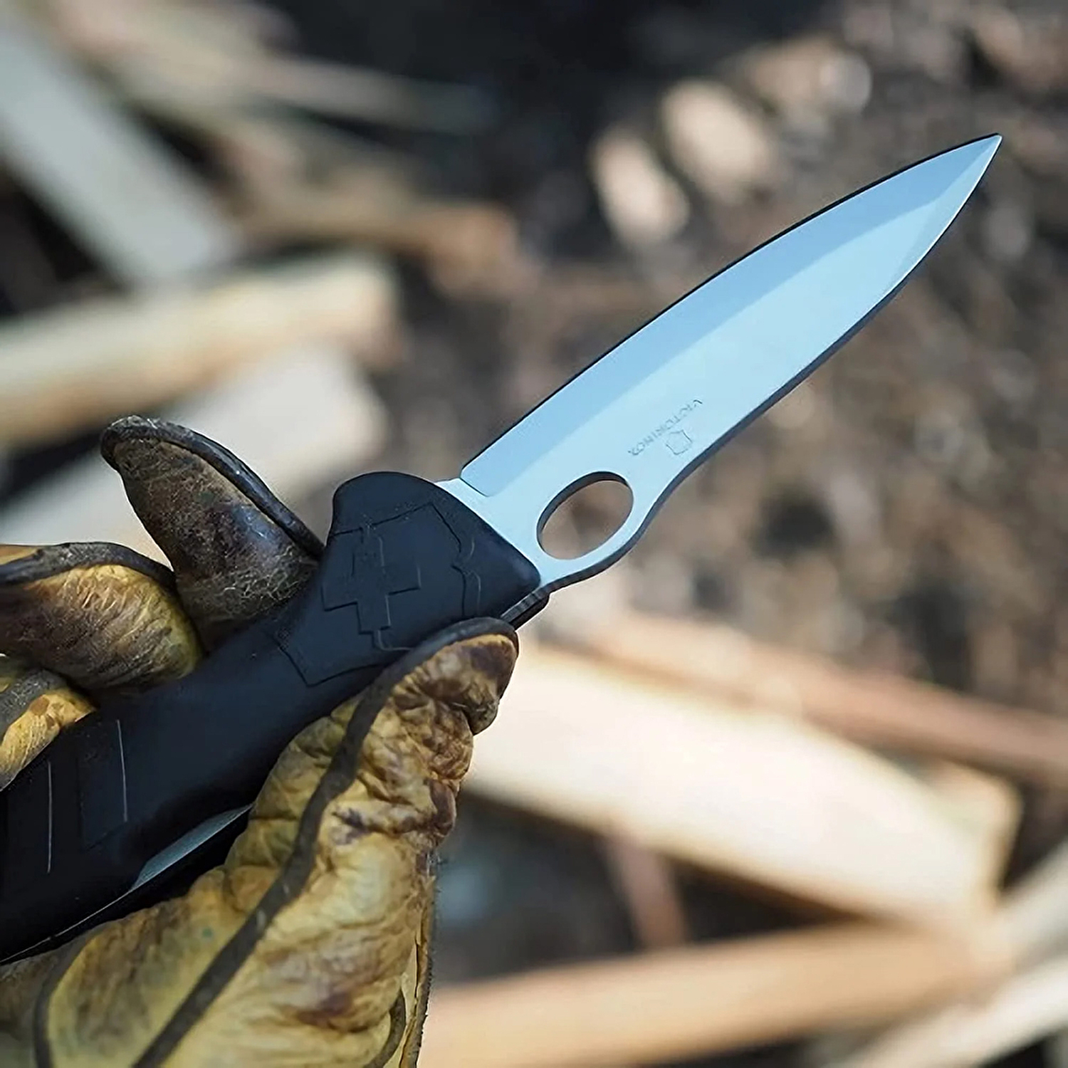Hunter Pro M Siyah Kutulu Çakı