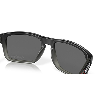 Oakley Holbrook Erkek Güneş Gözlüğü