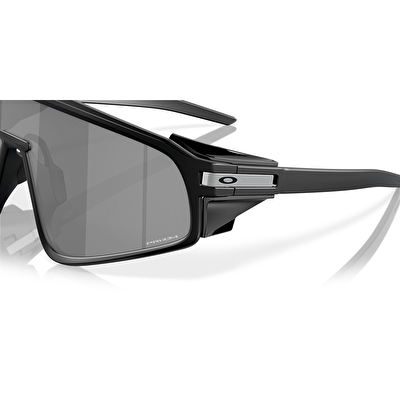 Oakley Latch Panel Erkek Güneş Gözlüğü