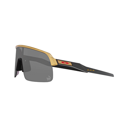 Oakley Sutro Lite Erkek Güneş Gözlüğü