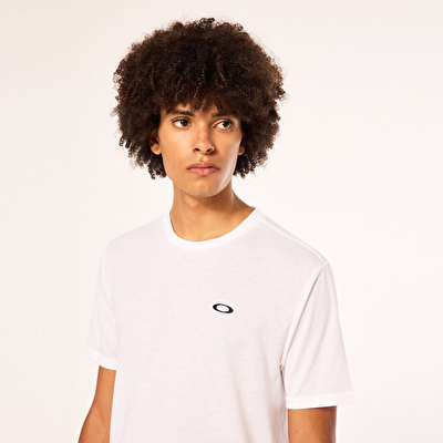 Oakley Finish Line Erkek Kısa Kollu T-Shirt