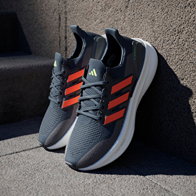 Adidas Ultraboost 5 Erkek Koşu Ayakkabısı