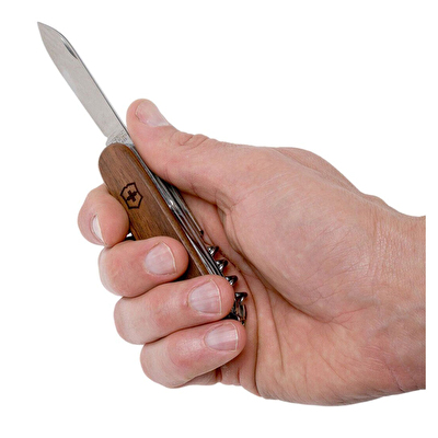 Victorinox Huntsman 91 mm Ceviz Ağacı Yüzeyli Çakı